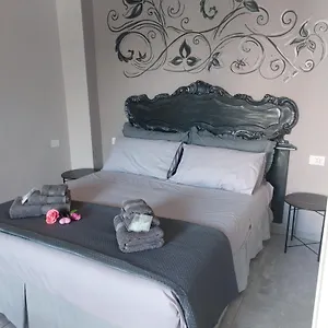 https://fedes-home-airport.it-romehotels.com
